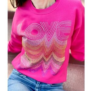 Moving forward Designs love Repeating rhinestone graphic sweatshirt‎